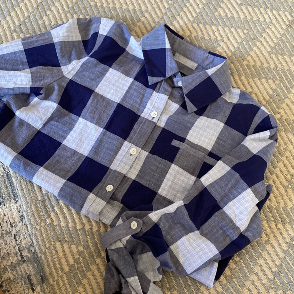 Womens Lafayette 148 navy plaid button down Size Small